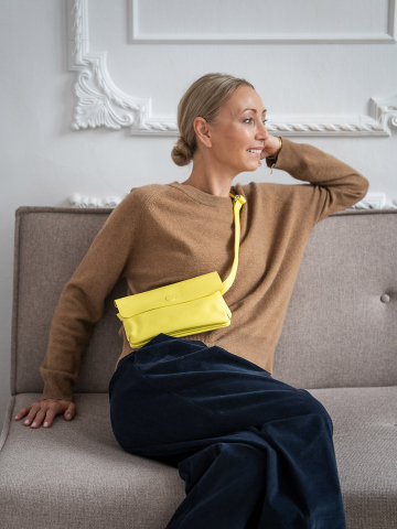 LA-BOBA-BIODROWKA-TOREBKA-BUENOS-XL-ZOLTA-GLADKA